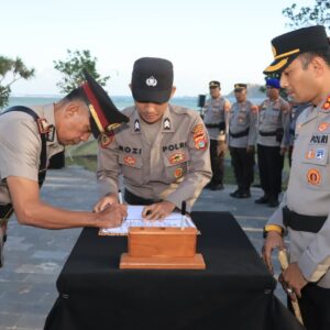 Polres Loteng Gelar Sertijab Kasat Samapta