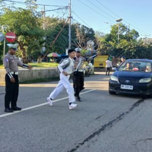 Lantas Polsek Rasanae Barat Polres Bima Kota Gelar Rawan Pagi, Lancarkan Arus Lalu Lintas dan Beri Rasa Aman