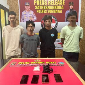 Empat Pelaku Pengedar Narkotika di Sumbawa Berhasil Diringkus Polisi, Amankan Hingga 90,5 Gram Sabu