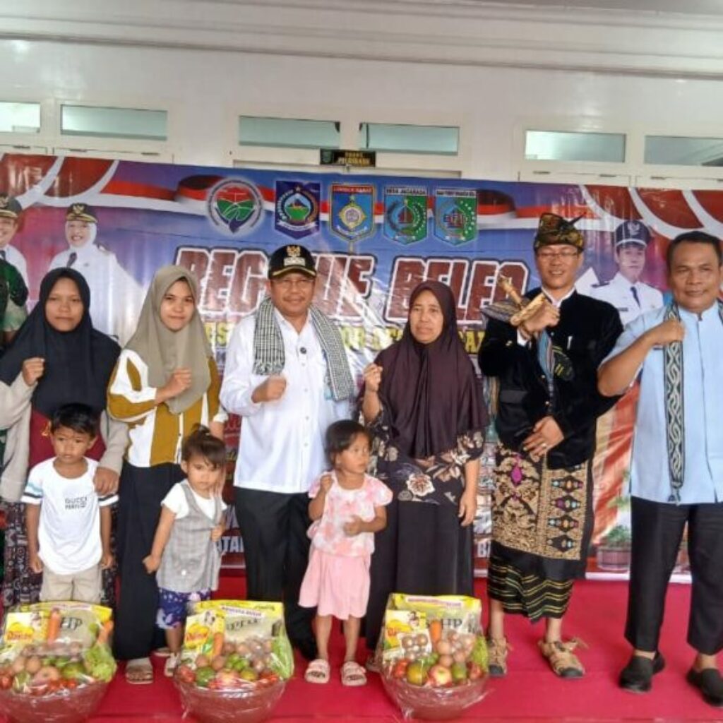 Bupati dan Dandim Rayakan Kebersamaan di Desa Jagaraga