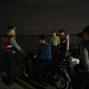 Sat Samapta Polres Lombok Utara Lakukan Patroli Dialogis Antisipasi Potensi Gangguan