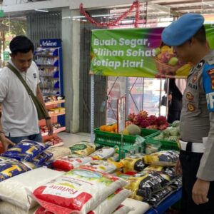 Satgas Pangan Satreskrim Polres Bima Kota Turun ke Pasar, Pastikan Stok dan Harga Pangan Pokok Aman