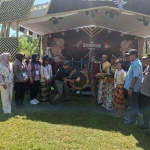 Polres Lombok Utara Terjunkan 76 Personel Amankan Pembukaan Festival Soundtuari 2025 di Gili Air