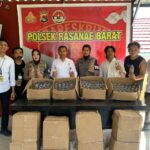 Team Opsnal Polsek Rasana’e Barat Amankan Ratusan Botol Miras Jelang Perayaan Natal 2025 dan Tahun Baru 2026