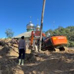 Brimob Sumut Hadir untuk Negeri: Dari Pembersihan Rumah Ibadah Hingga Pemasangan Jaringan Internet untuk Warga Garoga