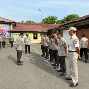 POLRES DOMPU GELAR SOSIALISASI LARANGAN GAYA HIDUP HEDON BAGI PNPP DAN KELUARGA