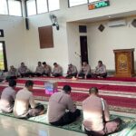 Polres Bima Kota Gelar Binrohtal Rutin untuk Tingkatkan Kebersamaan dan Profesionalisme